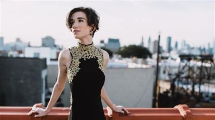 Alexa Rosenberg Bio, Age, Net Worth, Height, Facts, Career