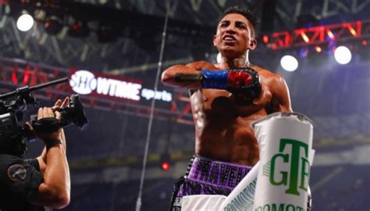 Barrios Explains Why He Wants To Fight Thurman FIGHT SPORTS