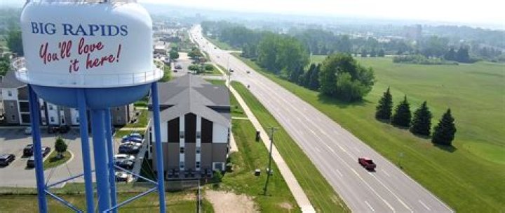 Big Rapids Michigan memorial for Larry Schuberg attracts many