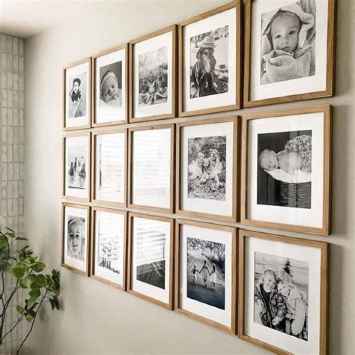 Black And White Picture Wall, Black And White Pictures, Kehlani Singer