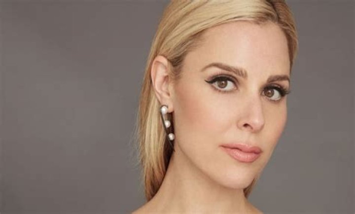 Cara Buono Net Worth 2021 How Rich is Cara Buono?