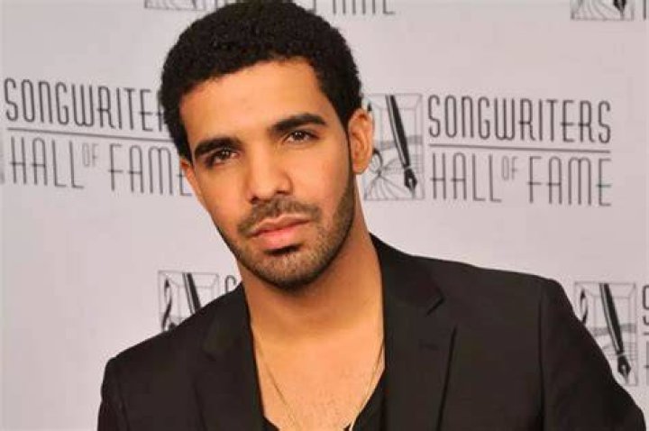 Drake to be Honored with the Billboard Artist of the Decade Award