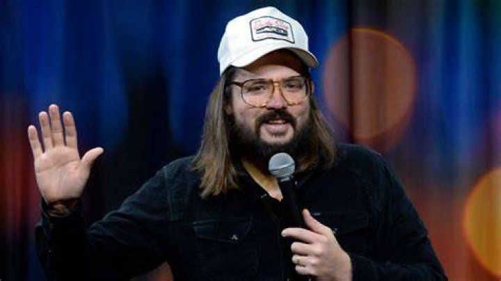 Dusty Slay in Indianapolis at Crackers Comedy Club