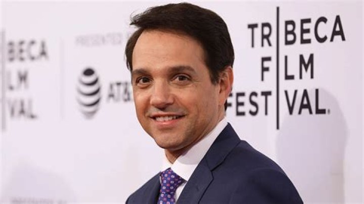 ¿Ralph Macchio usa peluca en Cobra Kai? Los fanáticos de Netflix no