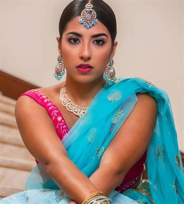 Jasmine Sherni (Actress) Wiki, Height, Weight, Biography, Photos