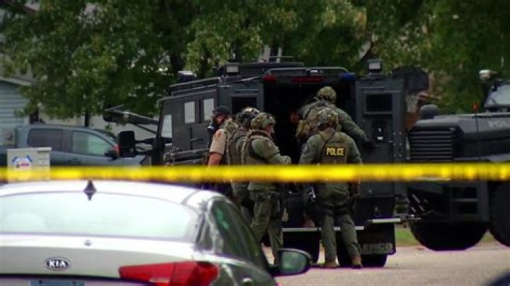 Man arrested after standoff in Richland KEPR