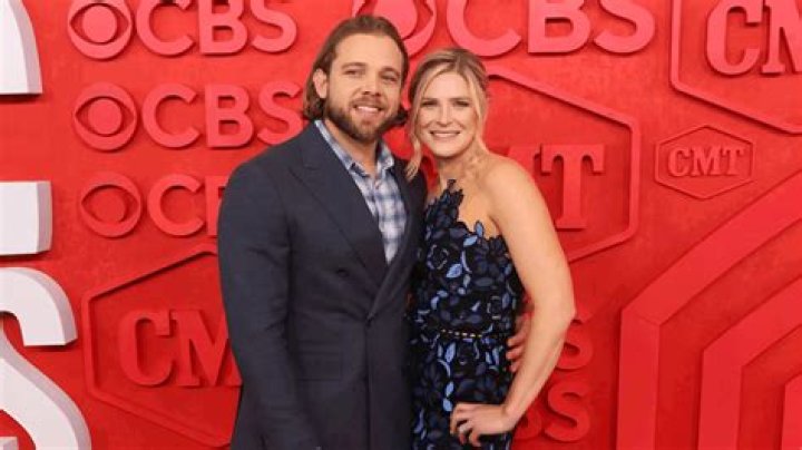 Meet Lexi Murphy Inside the life of Max Thieriot's wife Tuko.co.ke