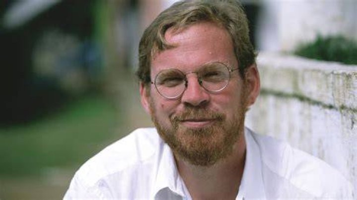 Michael Hawley, Programmer, Professor and Pianist, Dies at 58 The New