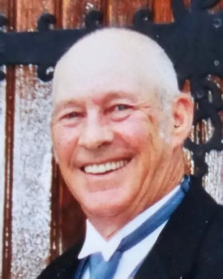 Tragic News! Patrick Evans Obituary News Reflecting on a Peaceful