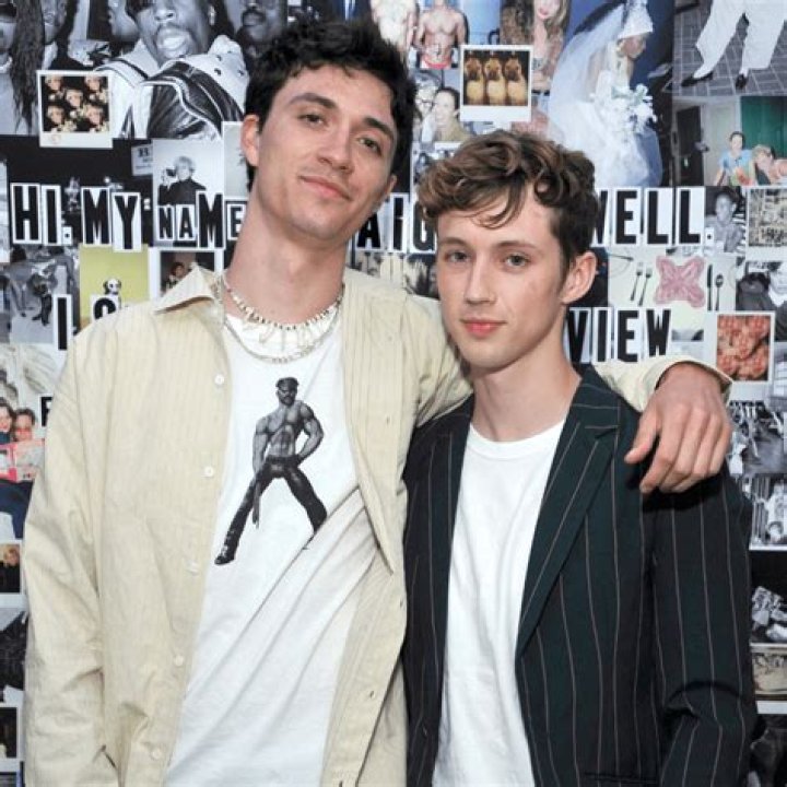 Troye Sivan Husband Is He Married To Jacob Bixenman? Relationship Timeline