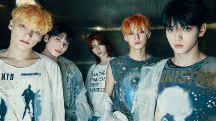 Txt Moa [album & Mv Review] Txt zapzee
