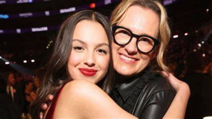 Unveiling The Story Behind Olivia Rodrigo's Inspiring Mom